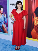 Ginnifer Goodwin Sweatshirt #3845055