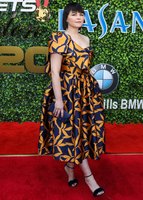 Ginnifer Goodwin Sweatshirt #3925724