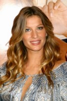 Gisele Bundchen Longsleeve T-shirt #1258697