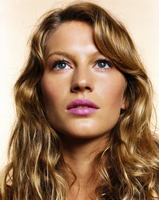 Gisele Bundchen t-shirt #3633388