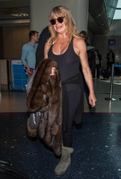 Goldie Hawn longsleeve t-shirt #2737965