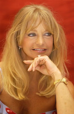 Goldie Hawn posters
