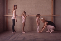 Goldie Hawn Sweatshirt #3826615