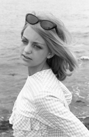 Goldie Hawn t-shirt #3826654