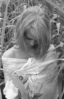 Goldie Hawn t-shirt #3826714