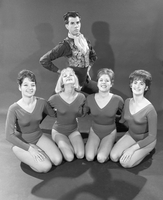 Goldie Hawn Sweatshirt #3826726