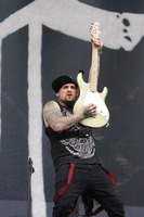 Good Charlotte longsleeve t-shirt #2525915