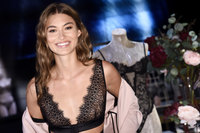 Grace Elizabeth tote bag #G2509958