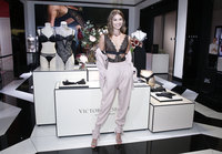 Grace Elizabeth longsleeve t-shirt #3892739