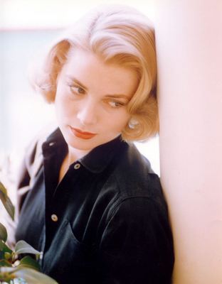 Grace Kelly posters