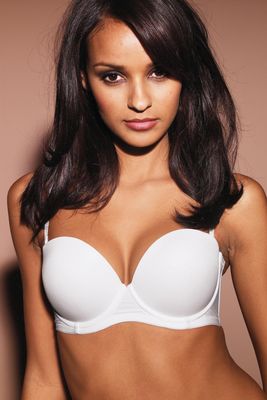 Gracie Carvalho posters