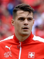 Granit Xhaka tote bag #G1583137