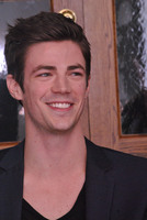 Grant Gustin Longsleeve T-shirt #2882982