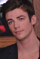 Grant Gustin Sweatshirt #2882995
