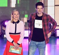 Grant Gustin t-shirt #3205542