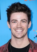 Grant Gustin t-shirt #3208600