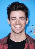 Grant Gustin t-shirt #3208602