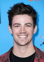 Grant Gustin mug #G2392810