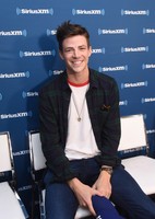 Grant Gustin mug #G2392818