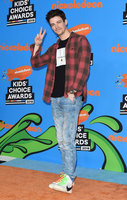 Grant Gustin t-shirt #3775571