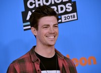 Grant Gustin t-shirt #3775584