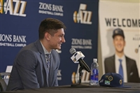 Grayson Allen Sweatshirt #3368550