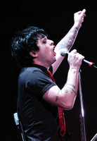Green Day hoodie #2546245