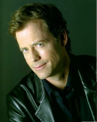 Greg Kinnear puzzle 1375800