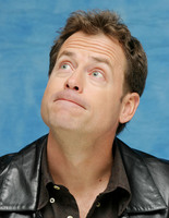 Greg Kinnear Sweatshirt #2278601