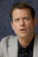 Greg Kinnear mug #G637604