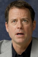 Greg Kinnear longsleeve t-shirt #2305631