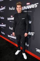 Gregg Sulkin Sweatshirt #2900190