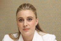 Greta Gerwig Longsleeve T-shirt #2339180