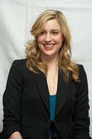 Greta Gerwig Longsleeve T-shirt #2420950