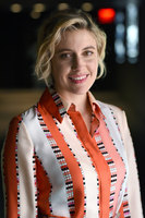 Greta Gerwig Longsleeve T-shirt #2916207
