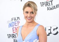 Greta Gerwig Longsleeve T-shirt #3125944