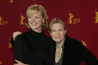 Gretchen Mol Longsleeve T-shirt #2071913