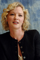 Gretchen Mol Longsleeve T-shirt #2404525