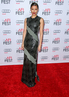 Gugu Mbatha Raw tote bag #G936220