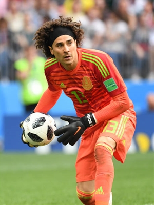 Guillermo Ochoa posters