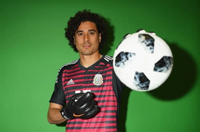 Guillermo Ochoa posters