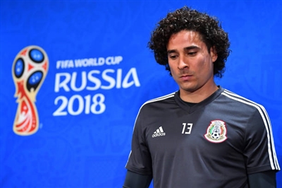 Guillermo Ochoa posters