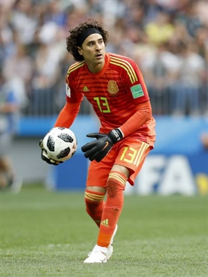 Guillermo Ochoa posters