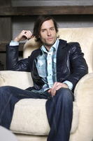 Guy Pearce longsleeve t-shirt #3665612