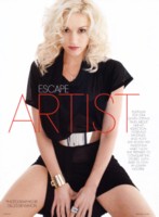 Gwen Stefani Longsleeve T-shirt #1510919