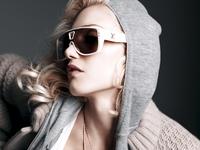Gwen Stefani Longsleeve T-shirt #2116943