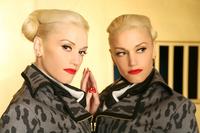 Gwen Stefani Longsleeve T-shirt #2157231