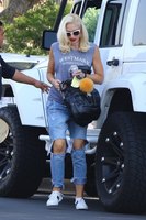 Gwen Stefani Longsleeve T-shirt #2812515