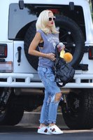 Gwen Stefani Longsleeve T-shirt #2812521