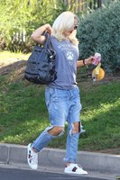 Gwen Stefani Longsleeve T-shirt #2812523